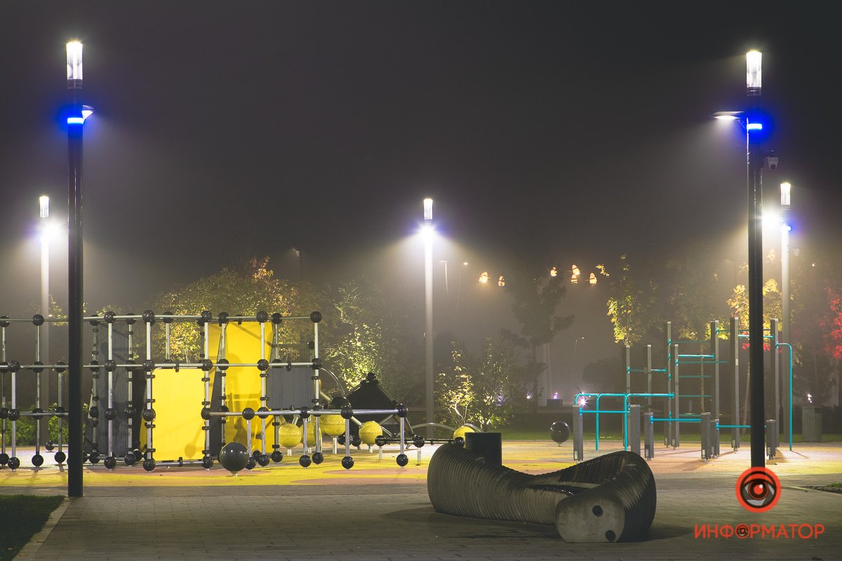 Бел людей детские и спортивные площадки выглядят совсем иначе - словно лабиринты