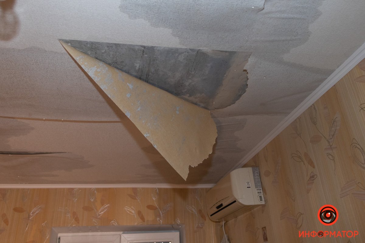 Больше всего пострадали квартиры на четвертом и пятом этажах в подъезде №1 Больше всего пострадали квартиры на четвертом и пятом этажах в подъезде №1