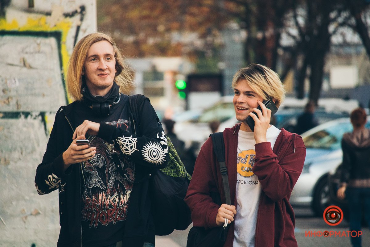 Оставаться собой в мире, который постоянно пытается сделать вас чем-нибудь другим - величайшее достижение Оставаться собой в мире, который постоянно пытается сделать вас чем-нибудь другим - величайшее достижение