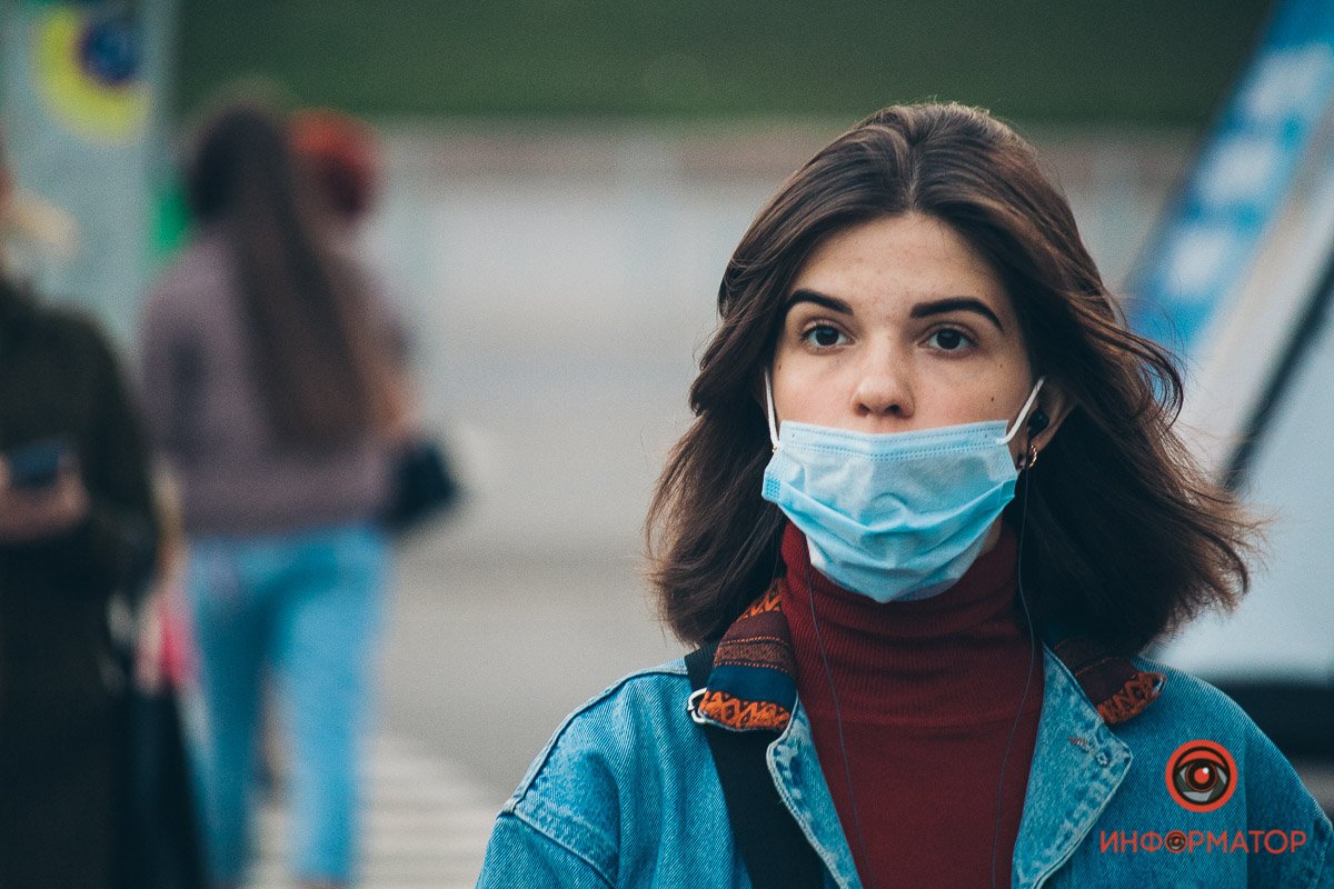 «Ну и где обещанный кратковременный дождь?» «Ну и где обещанный кратковременный дождь?»