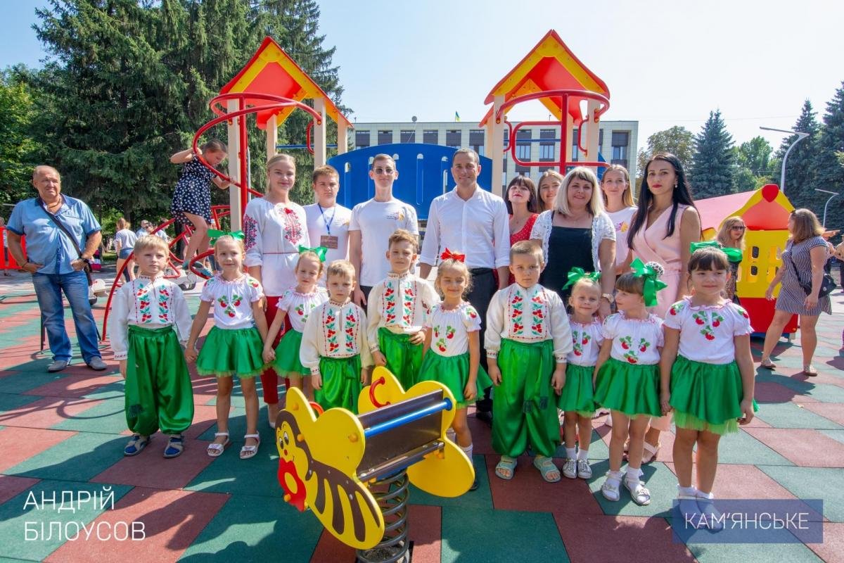 Зоны отдыха, ремонты школ и больниц: что изменилось в Каменском за последние 5 лет 2