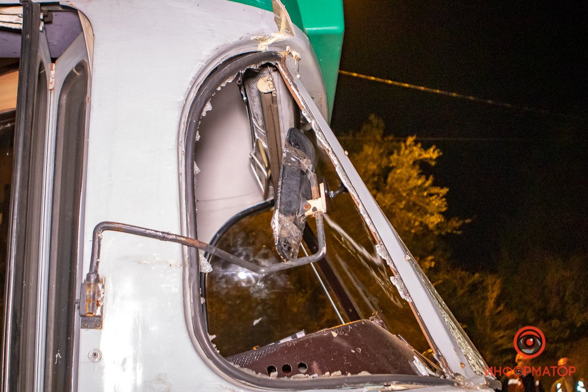 Авария случилась возле Мерефо-Херсонского моста