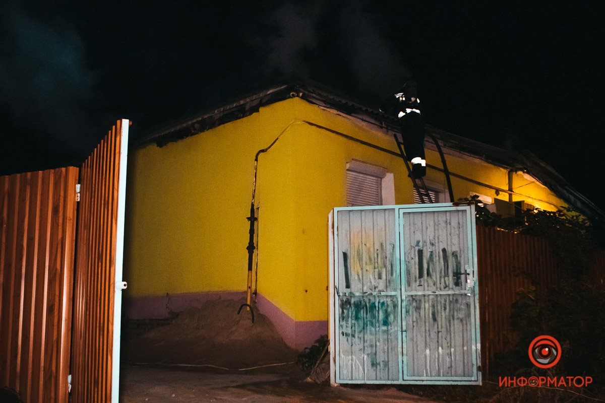 Площадь возгорания превысила 50 квадратных метров Площадь возгорания превысила 50 квадратных метров