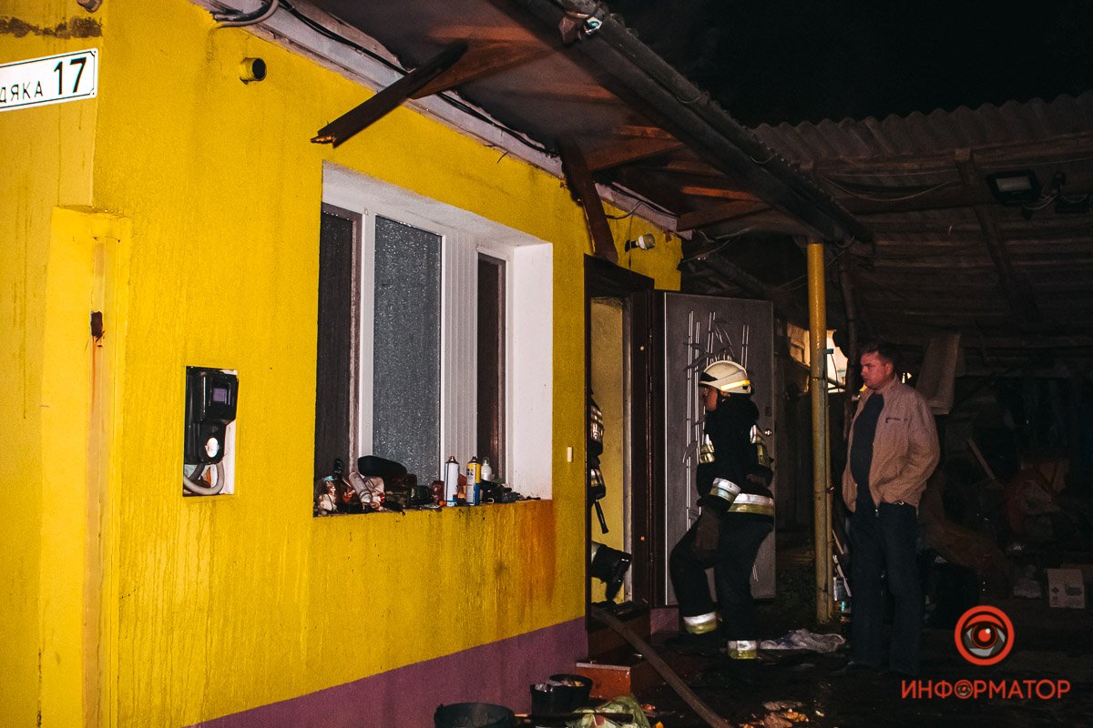 На месте работают спасатели, полиция, медики На месте работают спасатели, полиция, медики