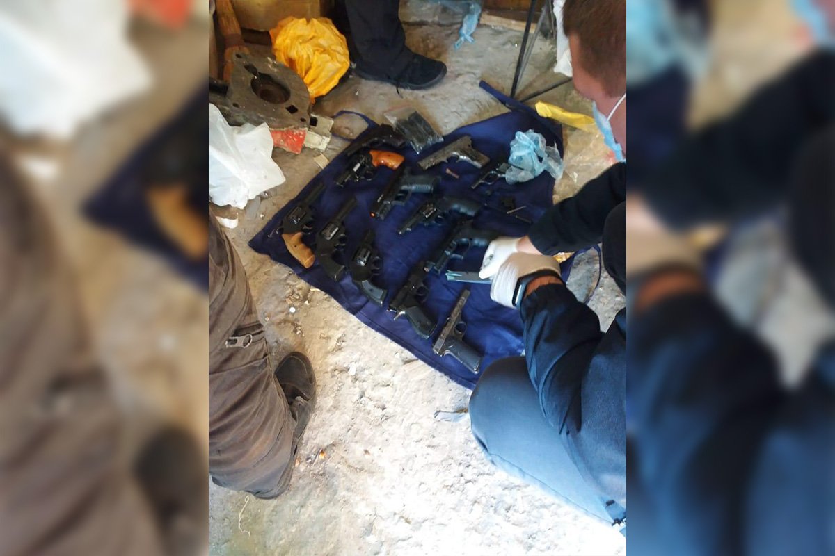 За 2019 и 2020 годы следствие зафиксировало 145 фактов отправки оружия «Новой почтой» в несколько областей За 2019 и 2020 годы следствие зафиксировало 145 фактов отправки оружия «Новой почтой» в несколько областей