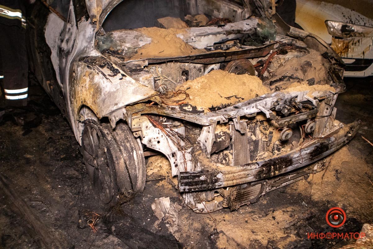 И полностью ликвидировали огонь в 1:23 И полностью ликвидировали огонь в 1:23