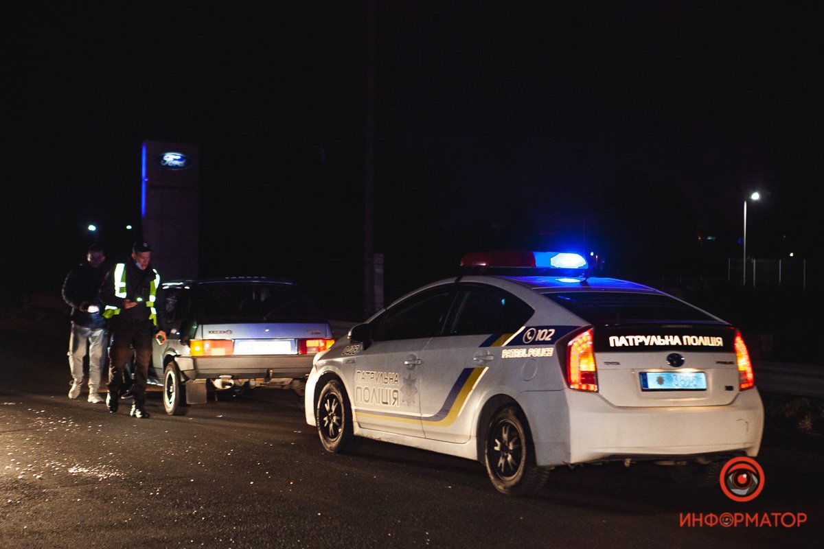 На улице Курсантской автомобиль ВАЗ сбил женщину На улице Курсантской автомобиль ВАЗ сбил женщину