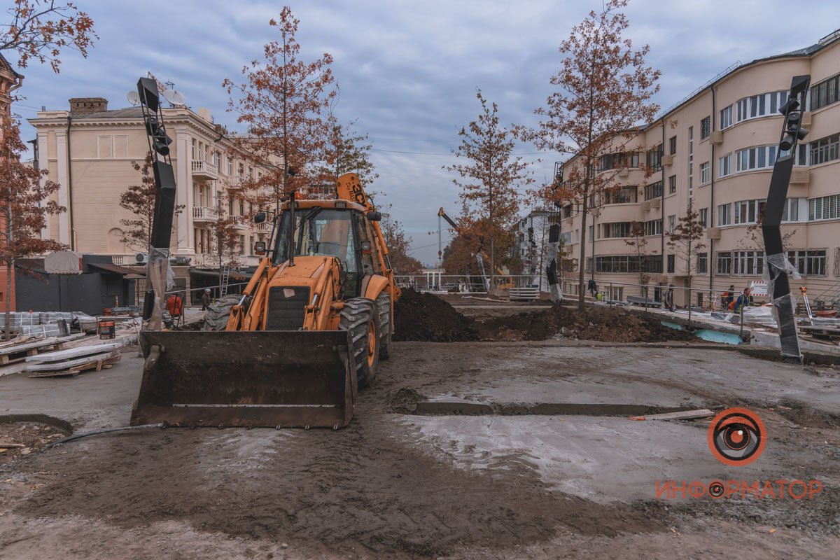 Большая часть улицы практически готова Большая часть улицы практически готова