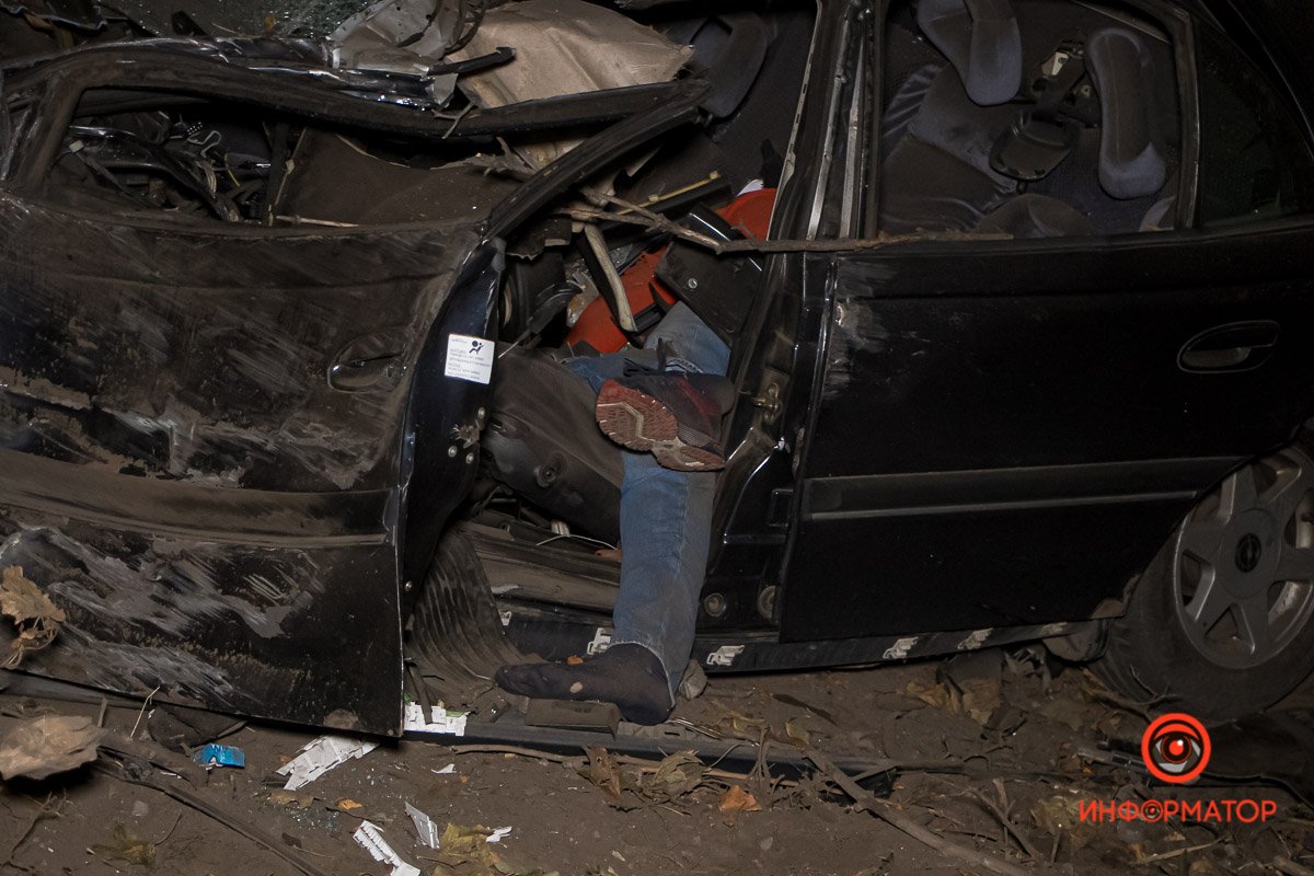 Водитель скончался на месте