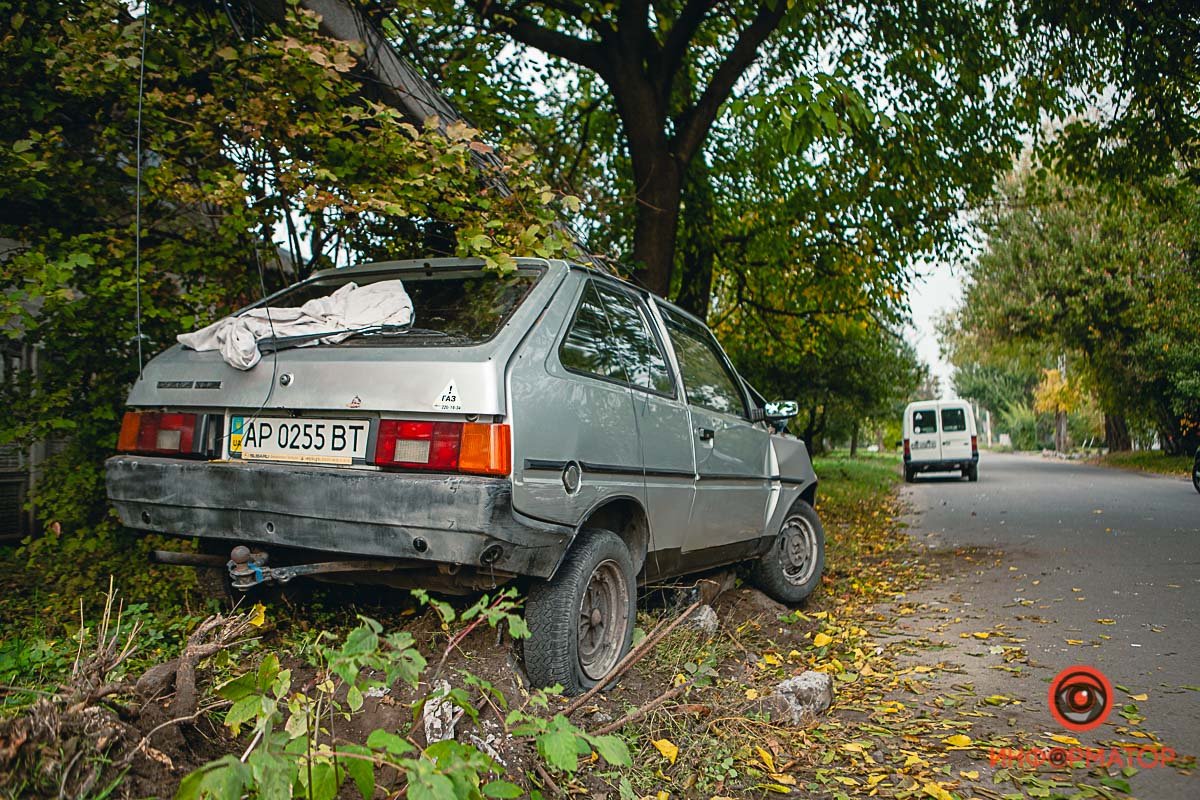 Водитель "Таврии" пытался уйти от столкновения Водитель "Таврии" пытался уйти от столкновения