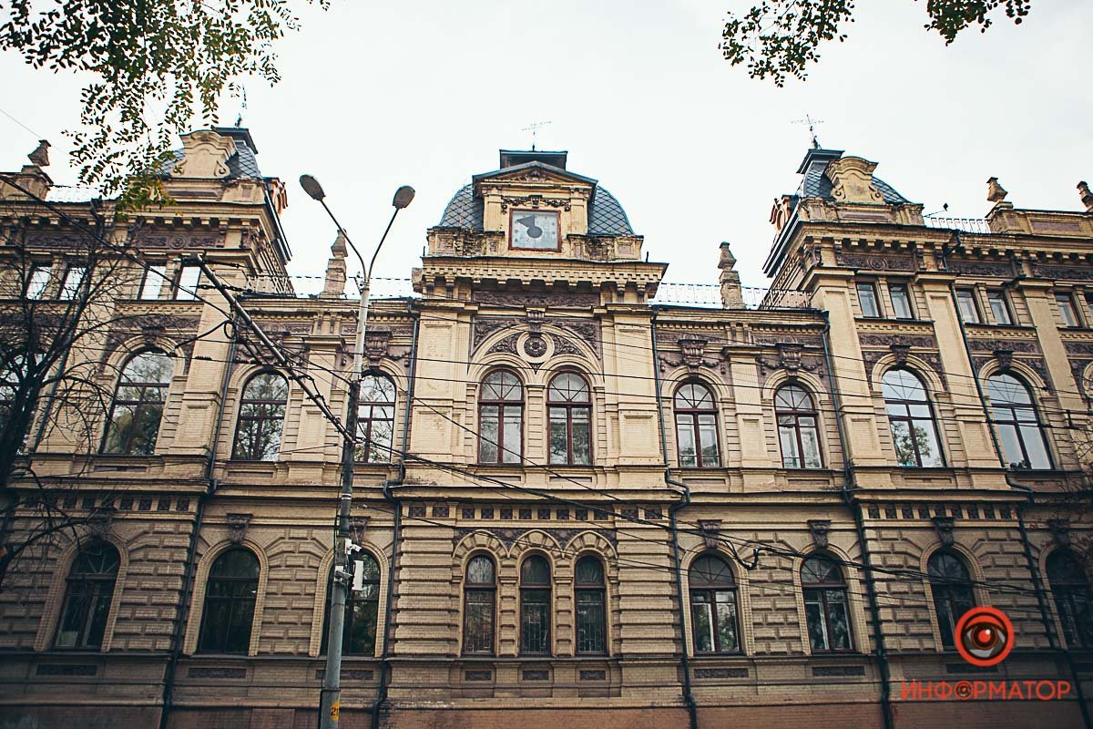 Проспект Дмитрия Яворницкого, 47