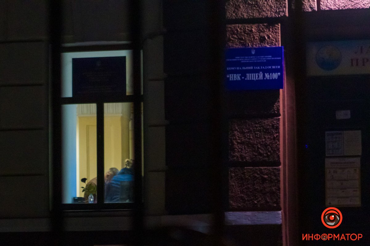 Без очередей, скандала и ажиотажа закрылся лицей №100 Без очередей, скандала и ажиотажа закрылся лицей №100