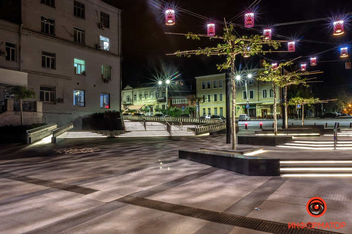 Мы точно не во дворце?