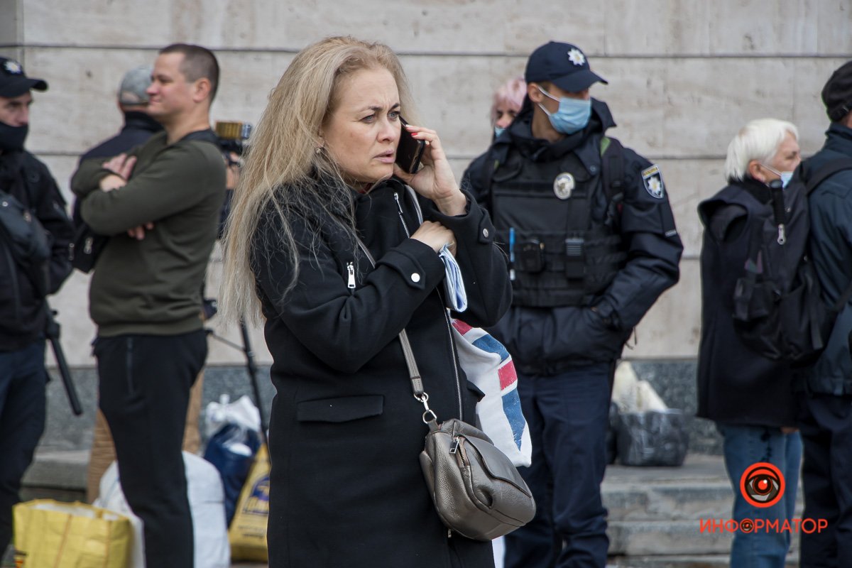 Всего в Днепре 425 избирательных участков