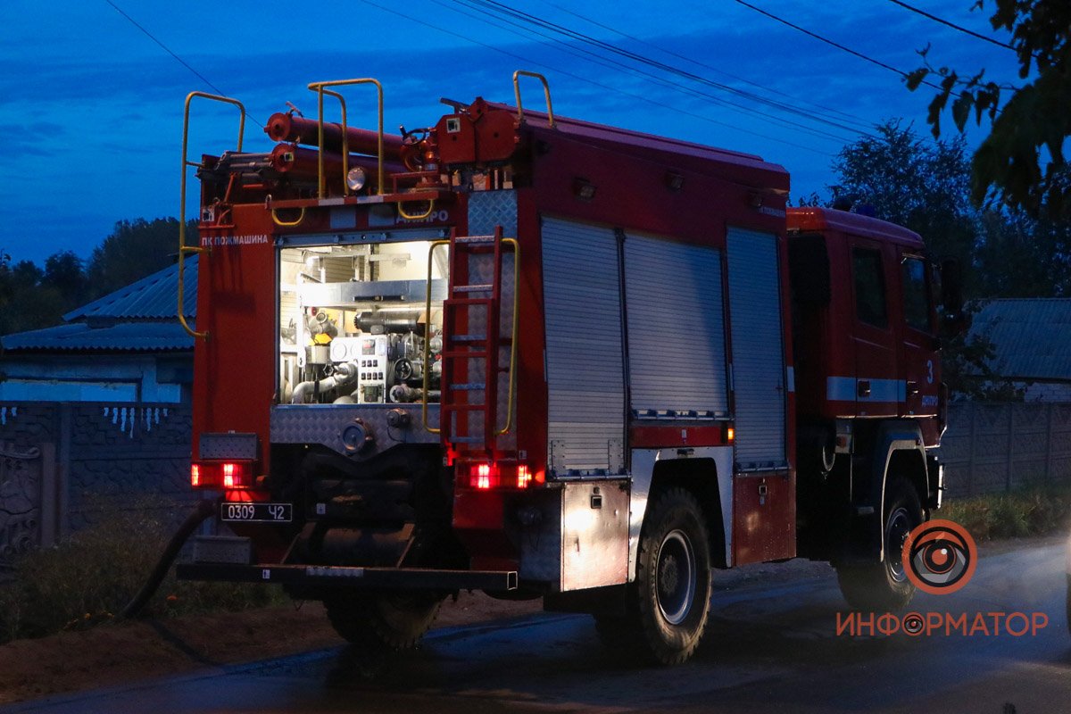 Работают спасатели