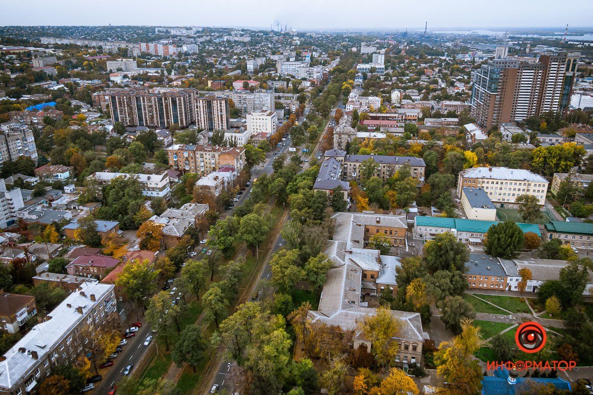 Но в октябре не начинай любить.