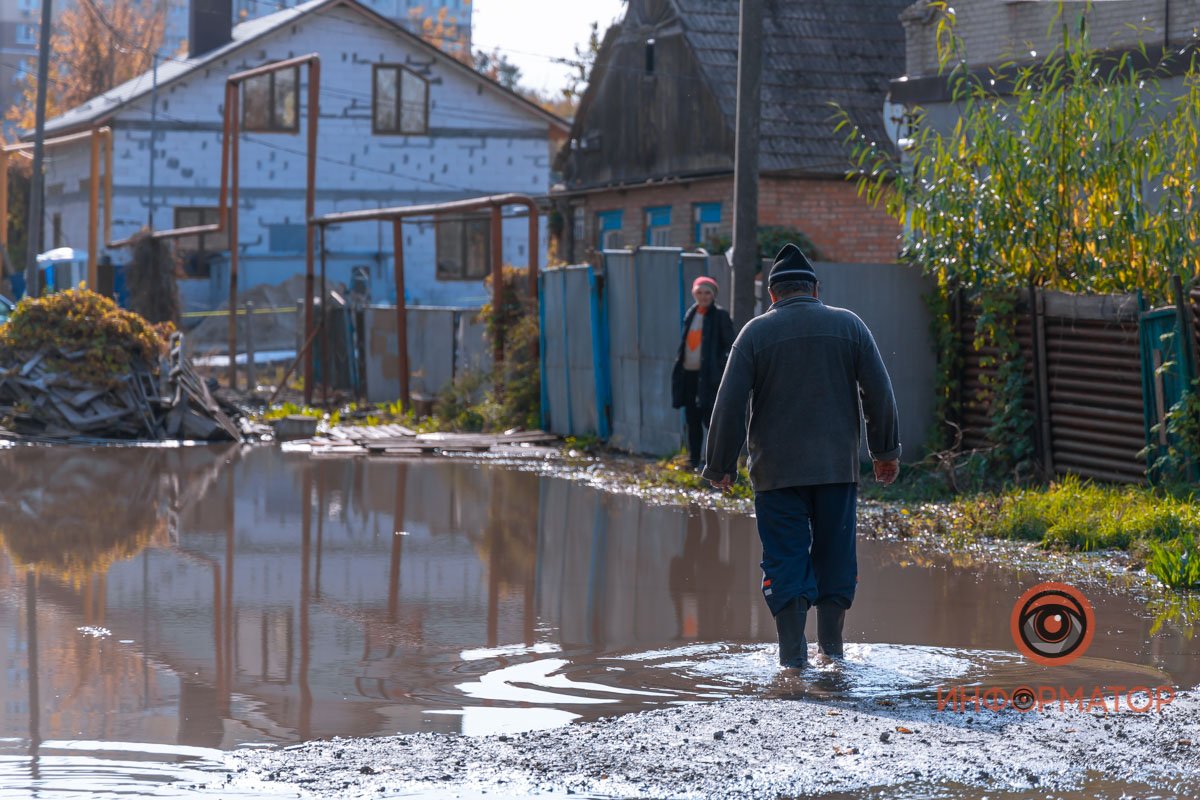 Пробраться к дому проблематично