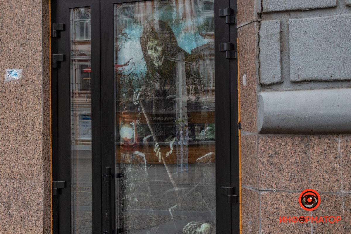 Облачение в карнавальные костюмы — сравнительно недавно возникший элемент праздника