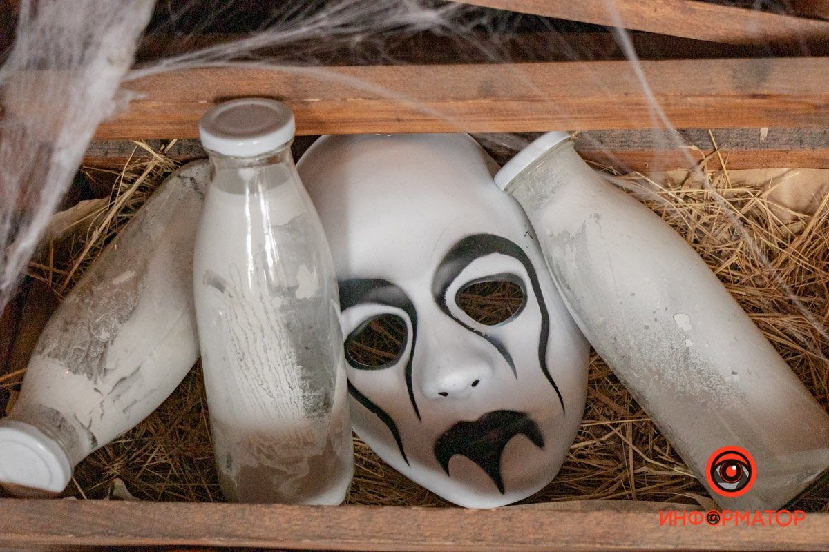 Как украсили Днепр перед Хеллоуином 42