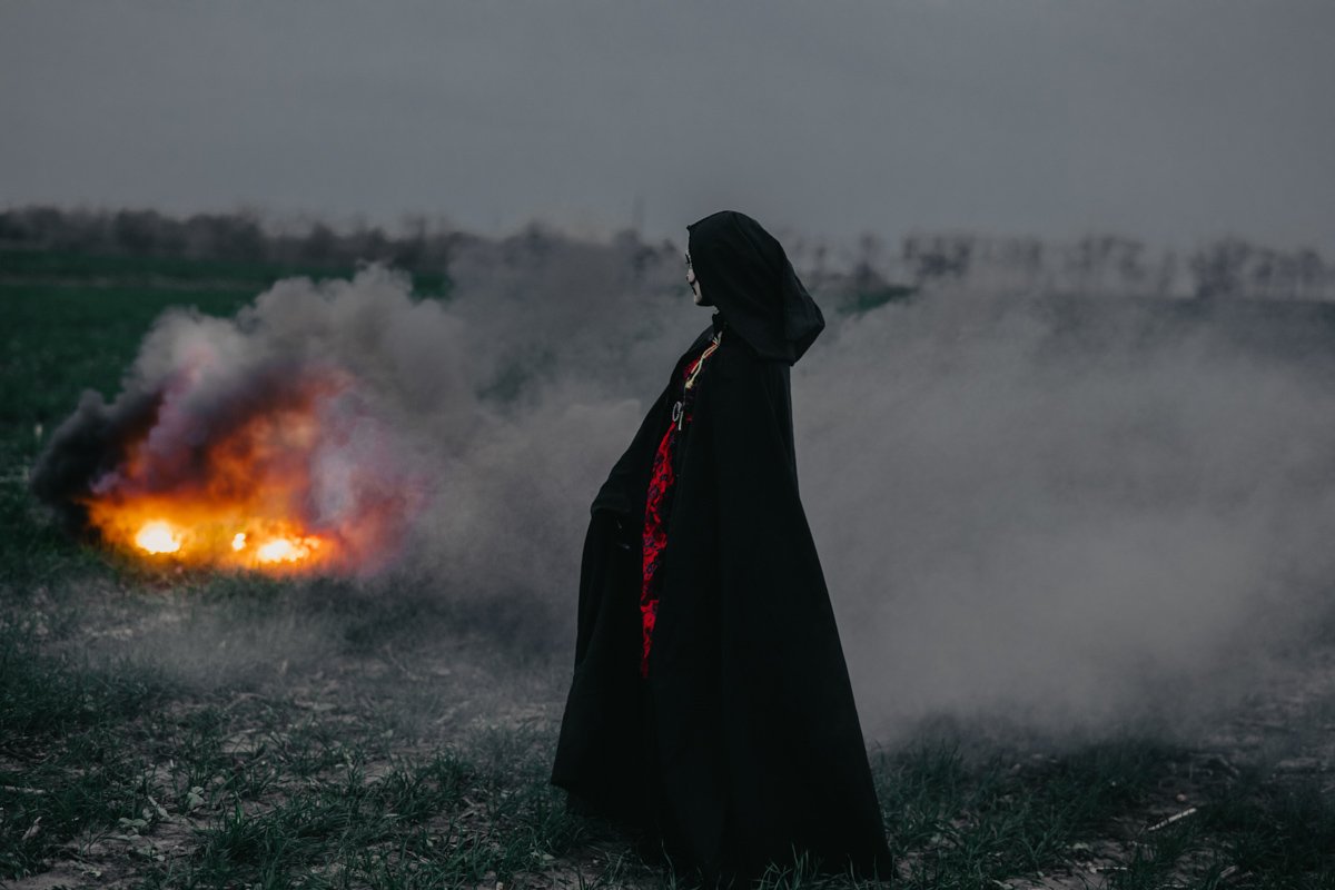 Упыри здесь кругом,