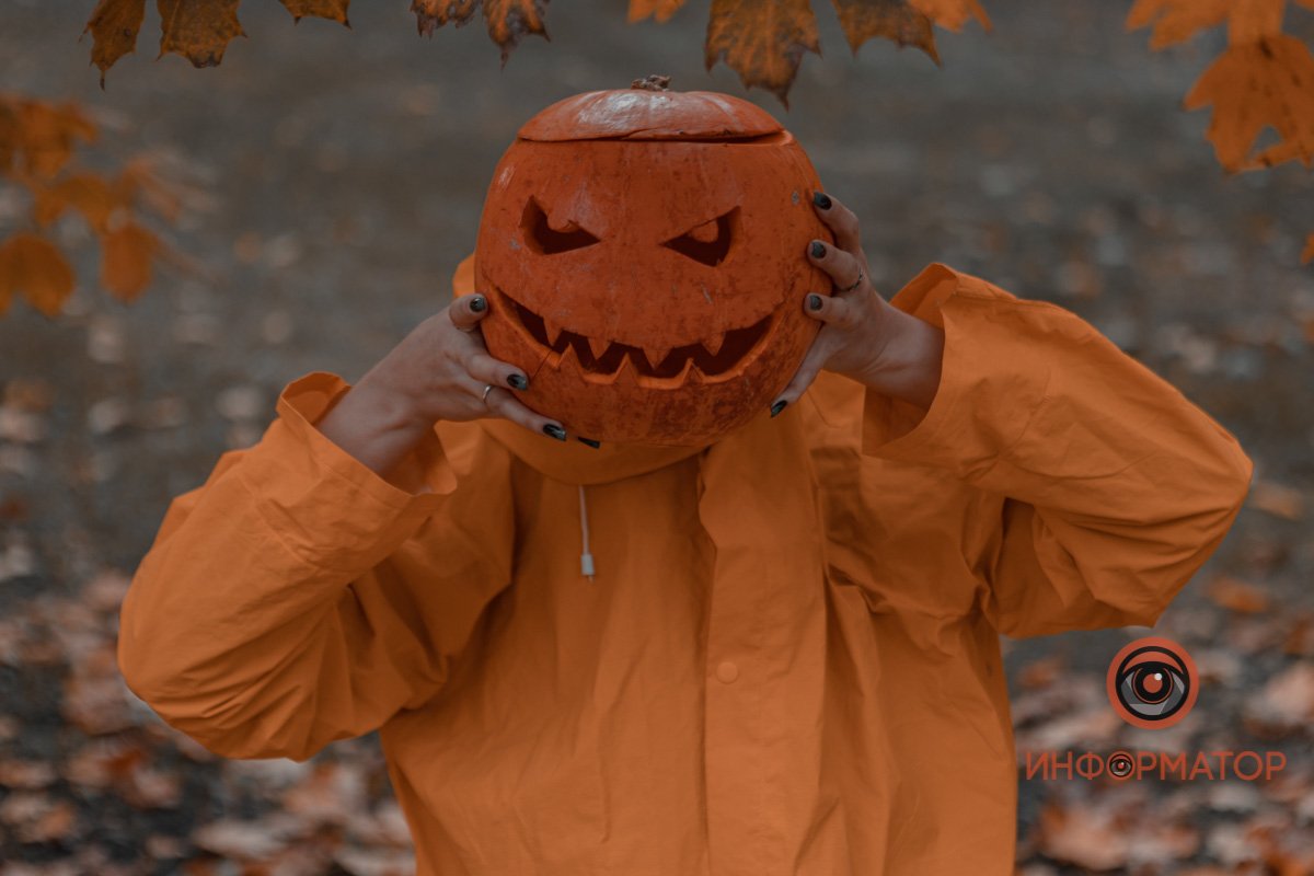 Чтобы в сердцах их ледяных 
