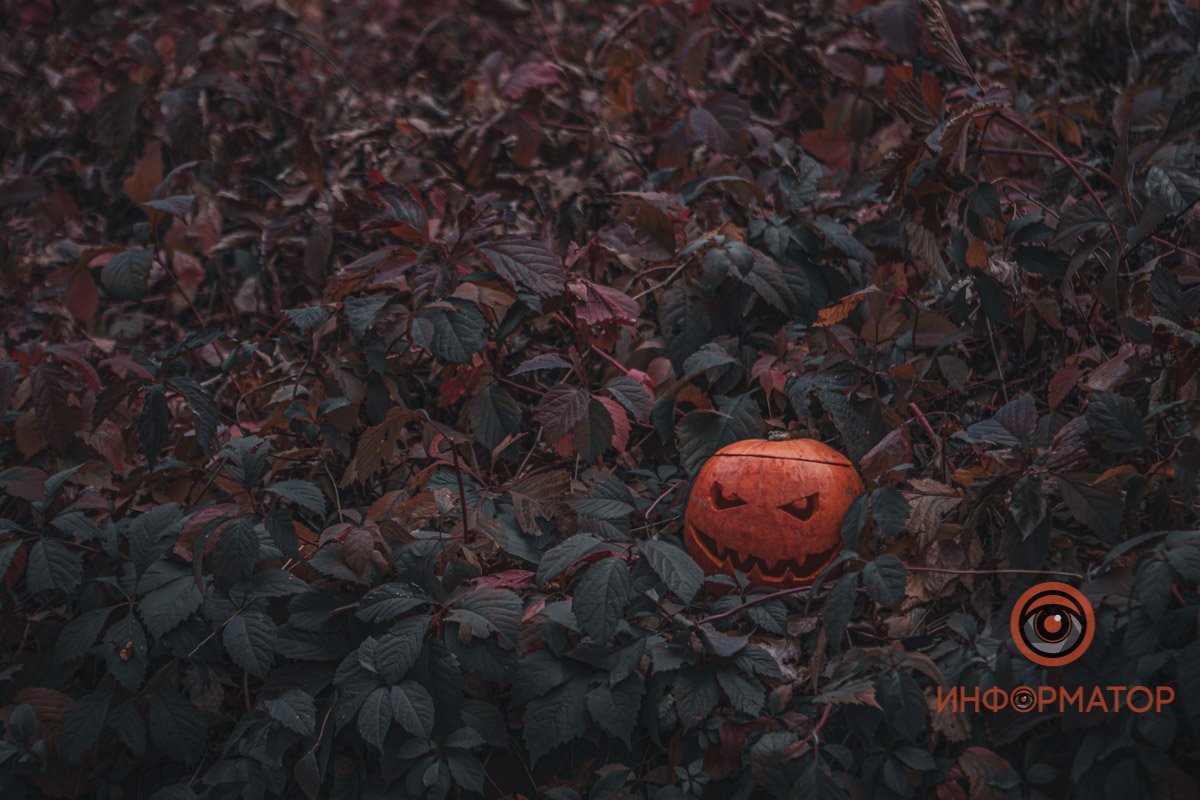 Мир - бесконечно мрачный