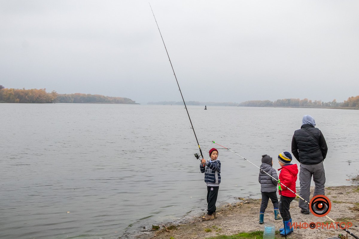 Люди приходили семьями Люди приходили семьями