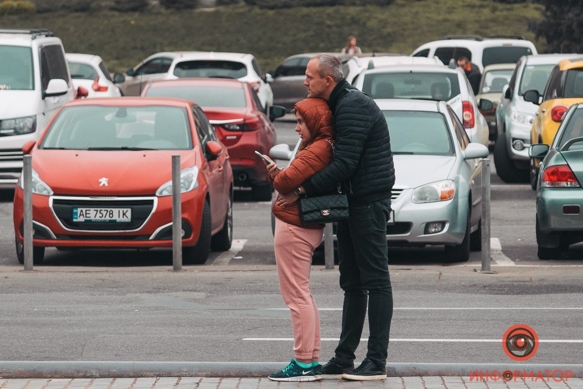 Обнимайтесь 