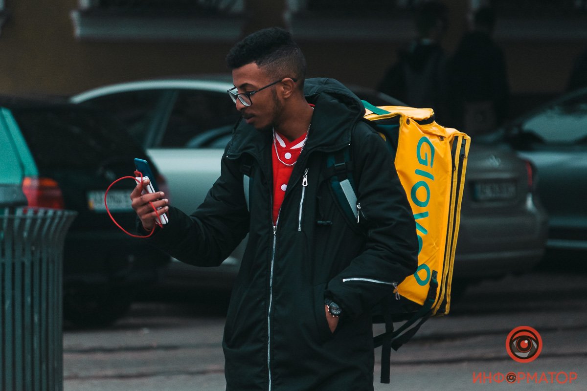 Привет, мам, тут пасмурно