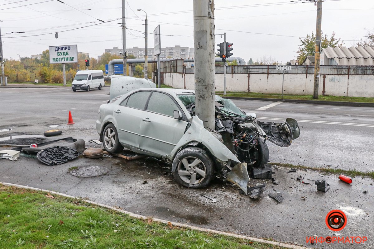 Автомобиль после этого загорелся