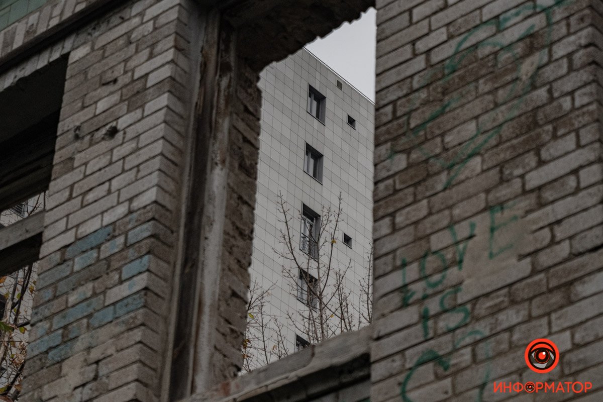 Некоторые листья, как и люди, ещё не готовы сдаться