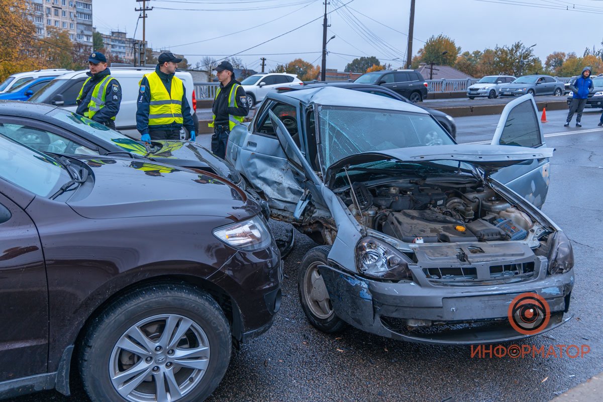 Движение по Слобожанскому проспекту затруднено