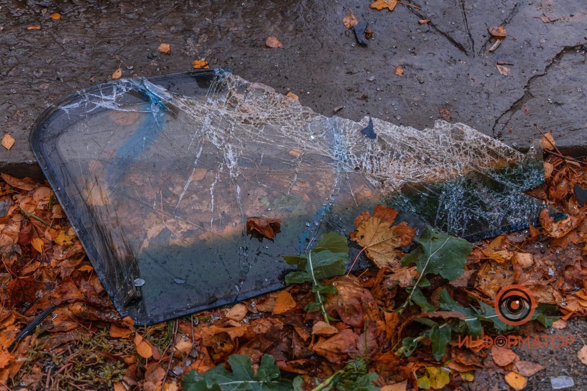 С места аварии водителя ВАЗа забрала скорая