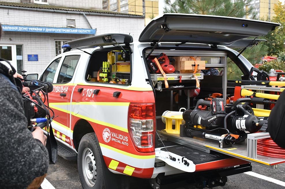 Автомобили оснащены всем необходимым Автомобили оснащены всем необходимым