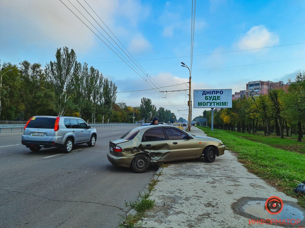 Здесь столкнулись Daewoo Lanos и Toyota