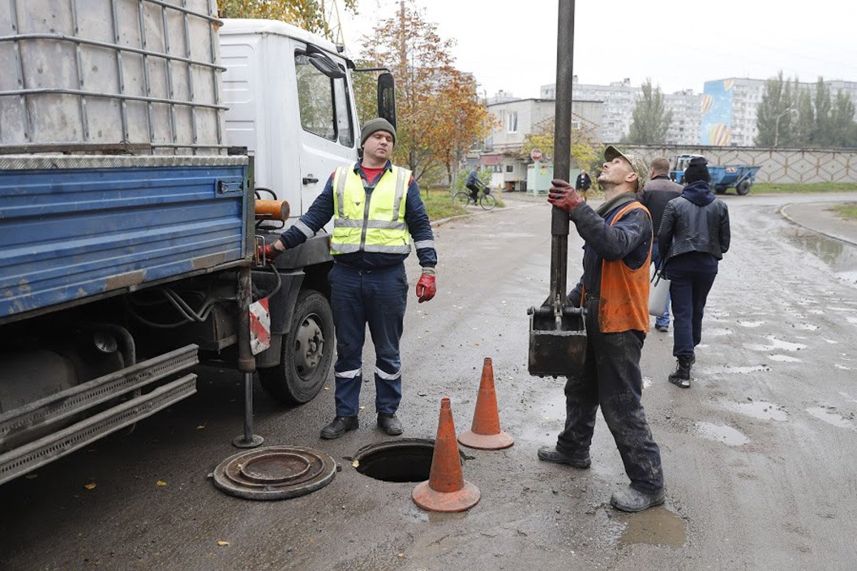 В Днепре установили новые системы дождевой канализации 12