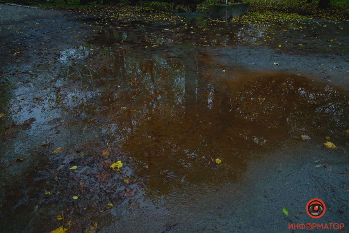 Кругом грязь и вода