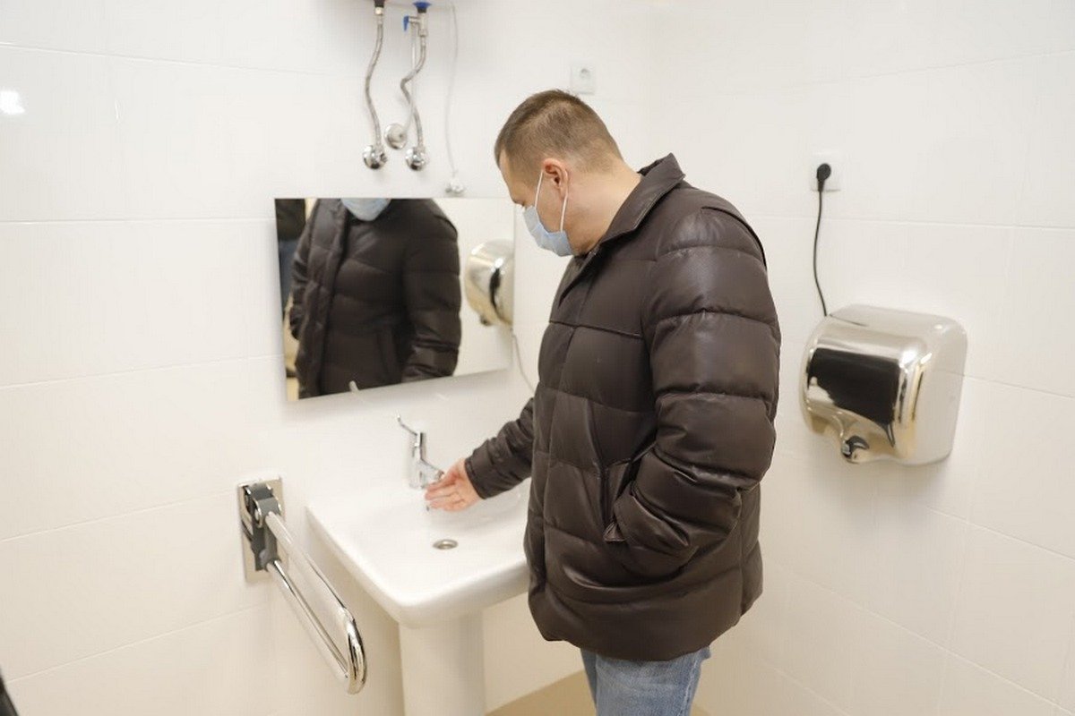 Как в Днепре обновили поликлинику №4 и что в ней изменилось 10