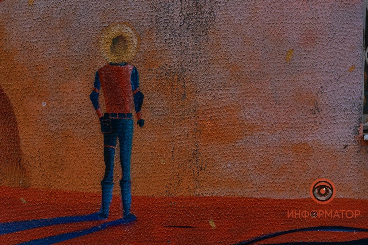 - А на других планетах люди есть? - Не знаю, но если бы мы были одиноки, представляешь, сколько бы зря пропадало пространства... - А на других планетах люди есть? - Не знаю, но если бы мы были одиноки, представляешь, сколько бы зря пропадало пространства...