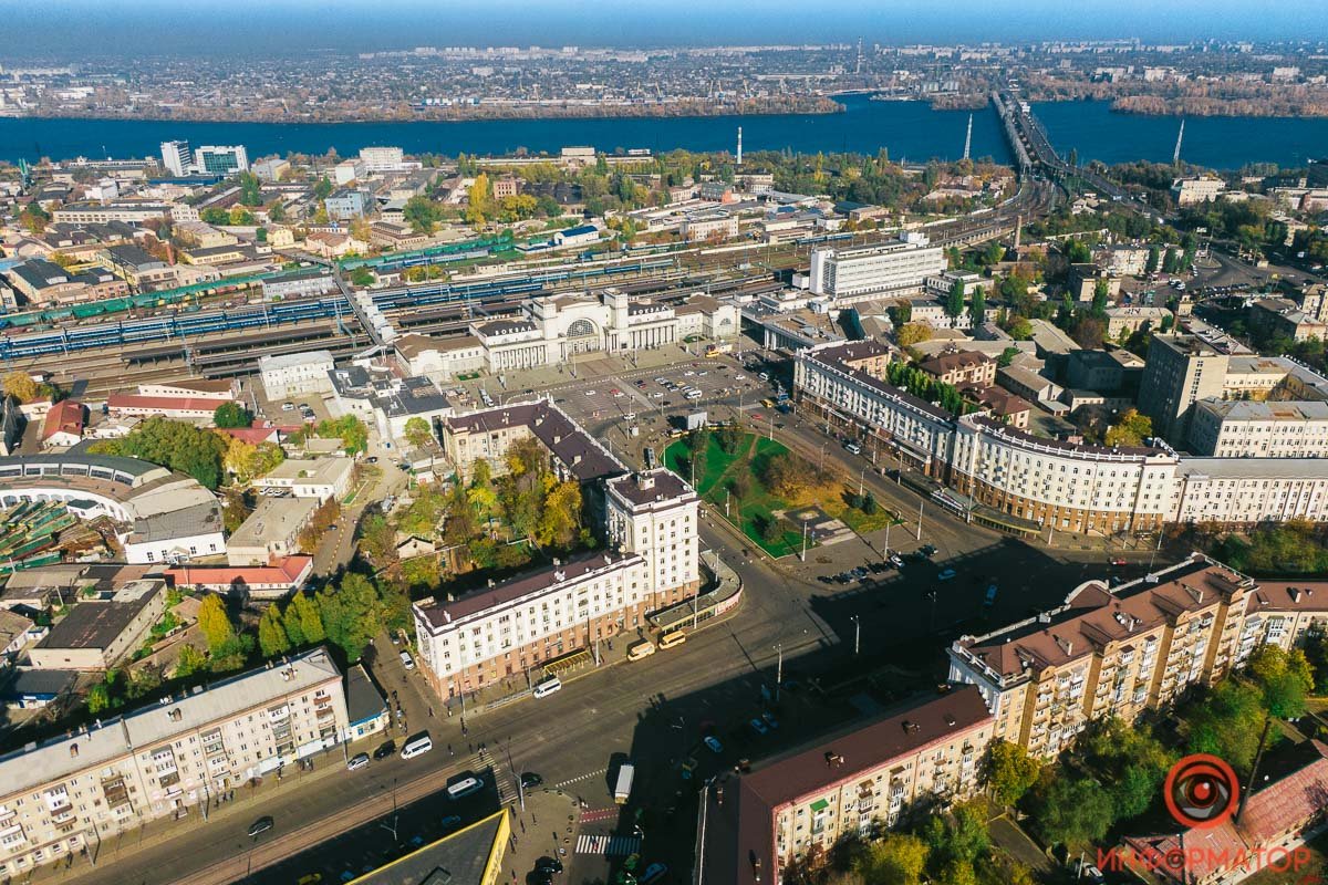 А вот и вокзал А вот и вокзал