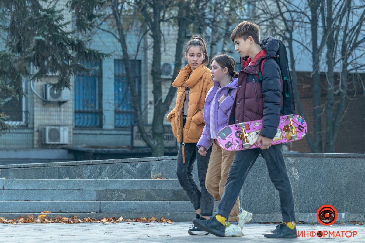 Какой яркий скейт