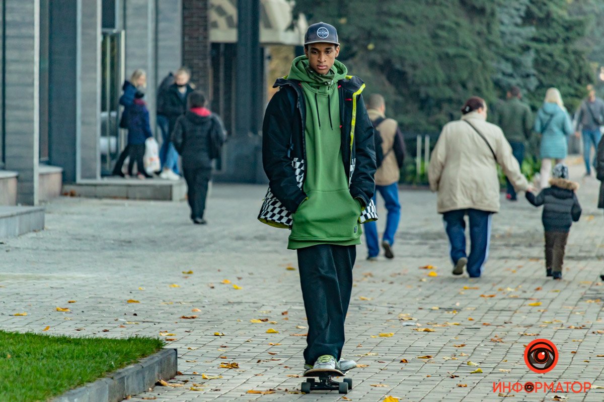 А кикфлип сможешь?