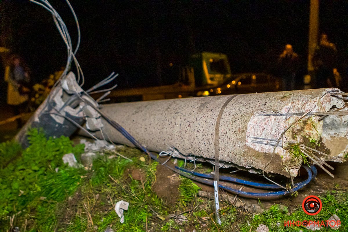 Фонарного столба здесь больше нет