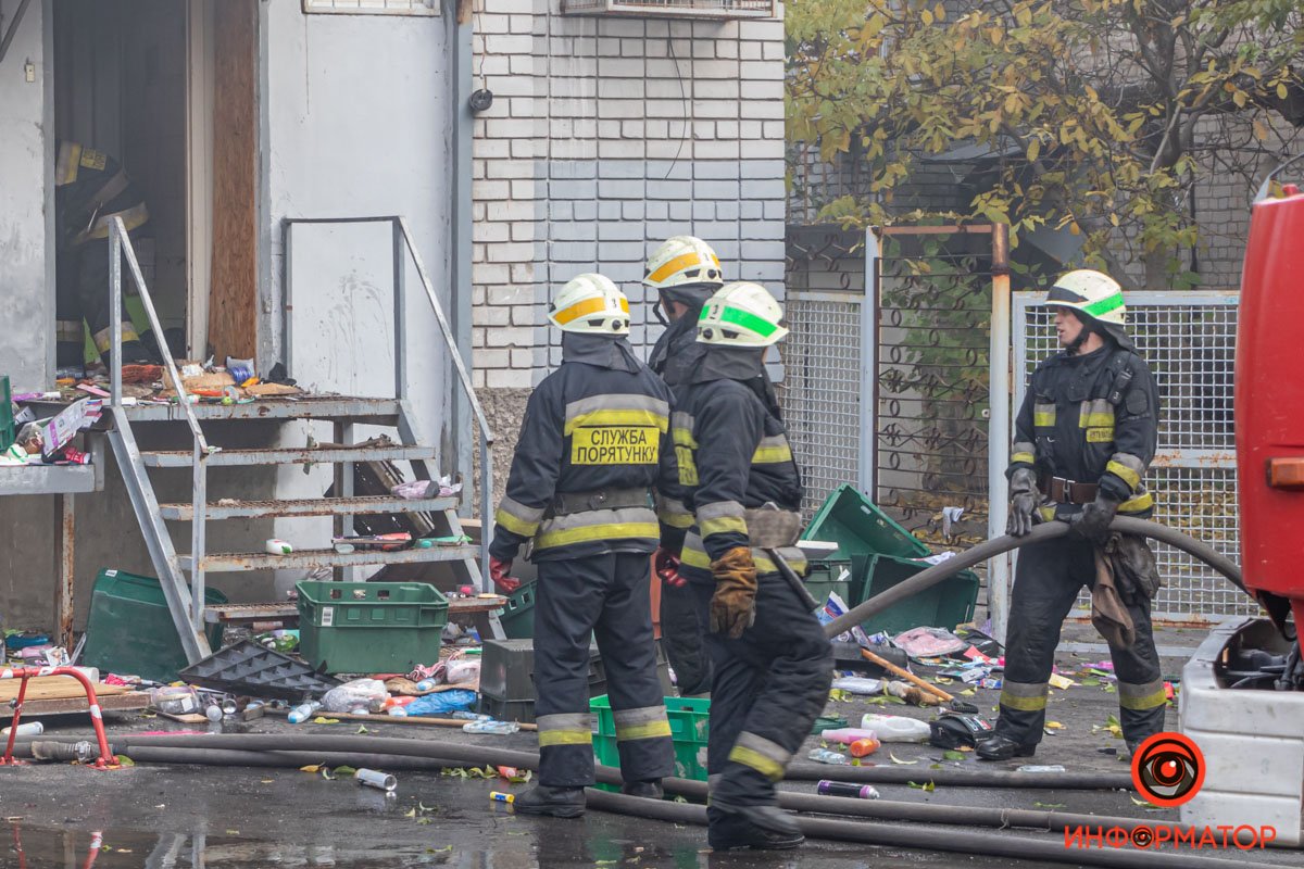 Площадь возгорания составляет 20 квадратных метров Площадь возгорания составляет 20 квадратных метров