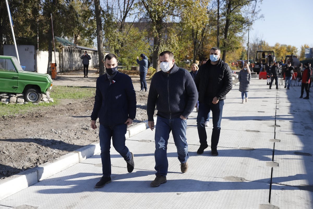 Мэр города лично проинспектировал состояние ремонта