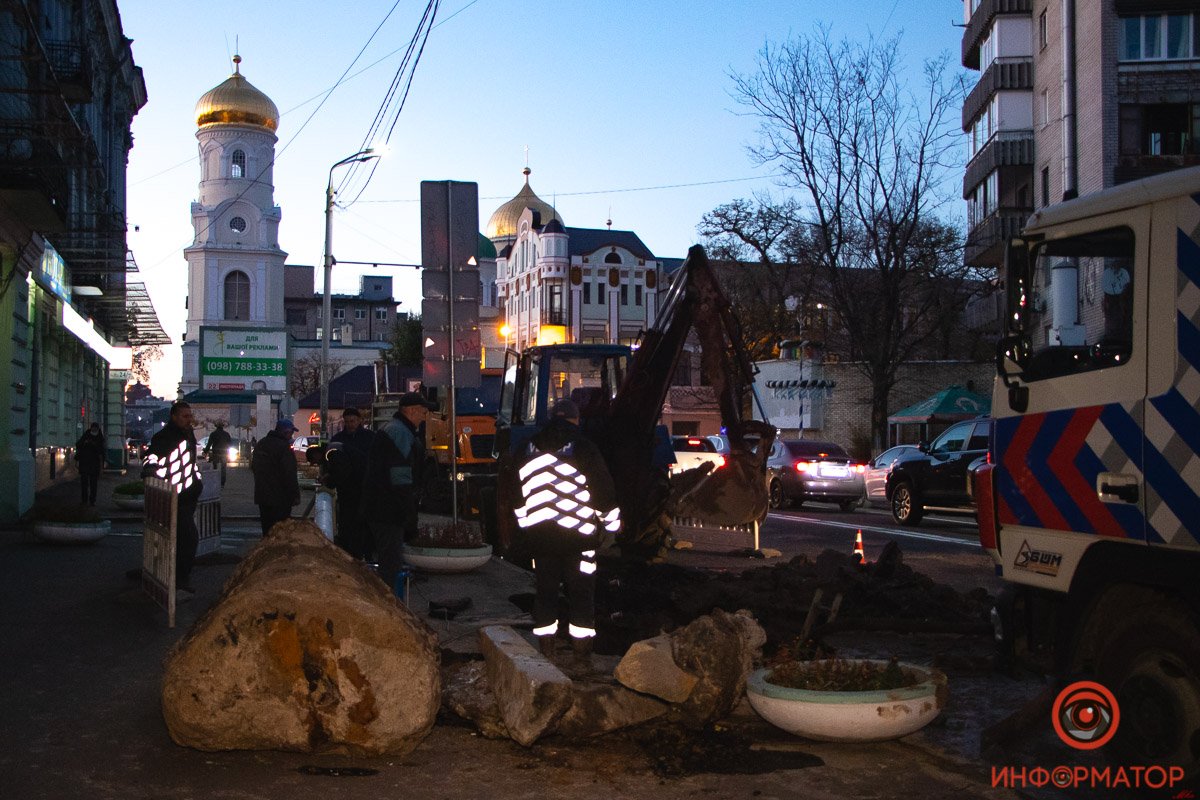 Работают коммунальные службы Работают коммунальные службы