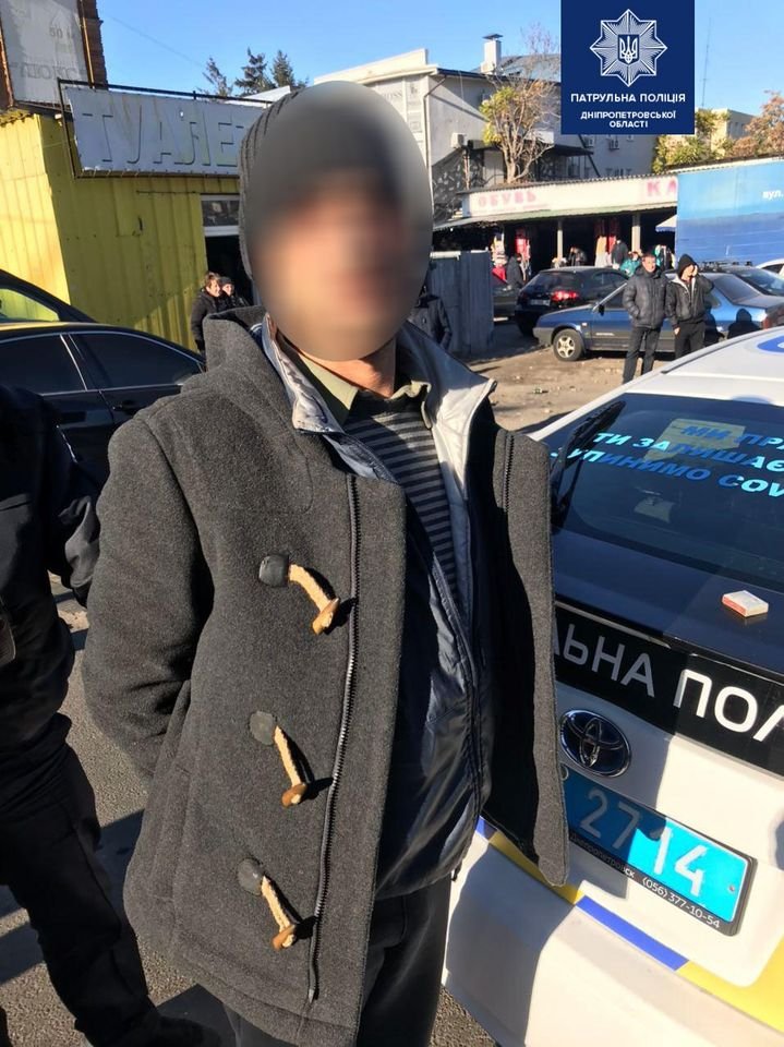 Три грабежа в течение дня раскрыли патрульные по горячим следам