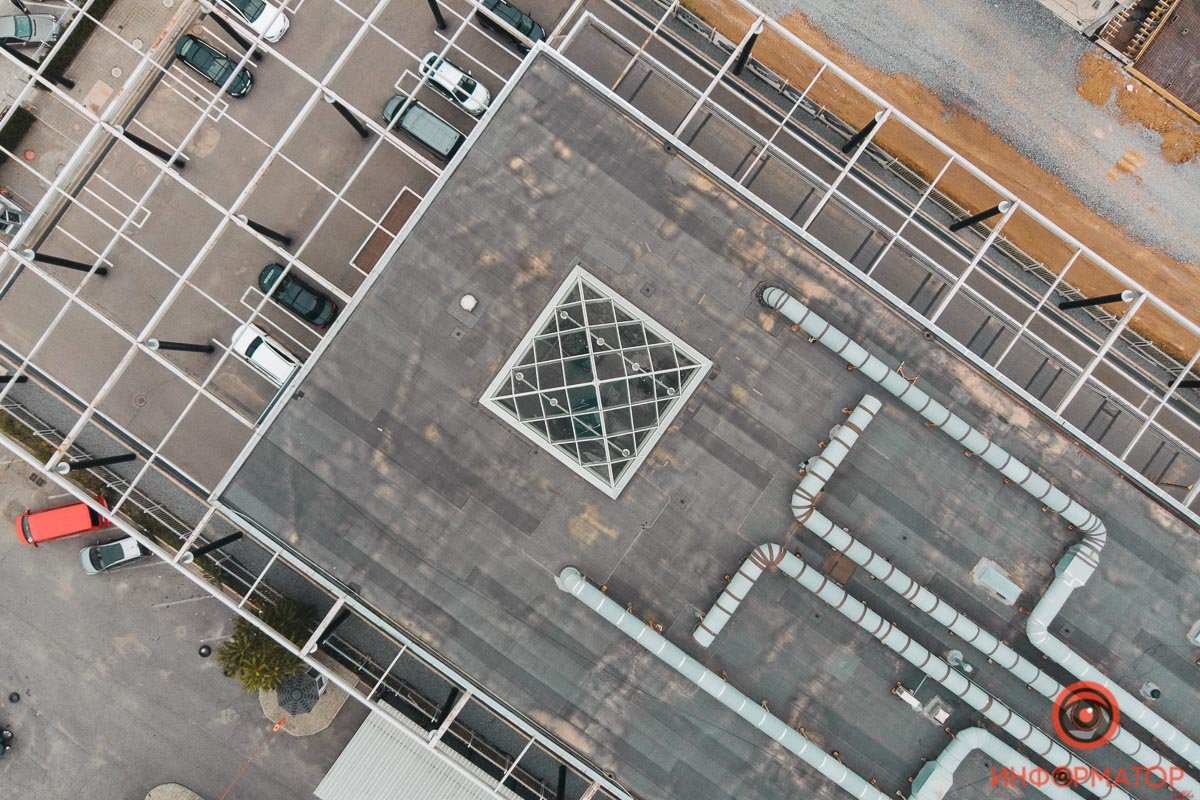 автосалон «Мерседес» на Стартовой