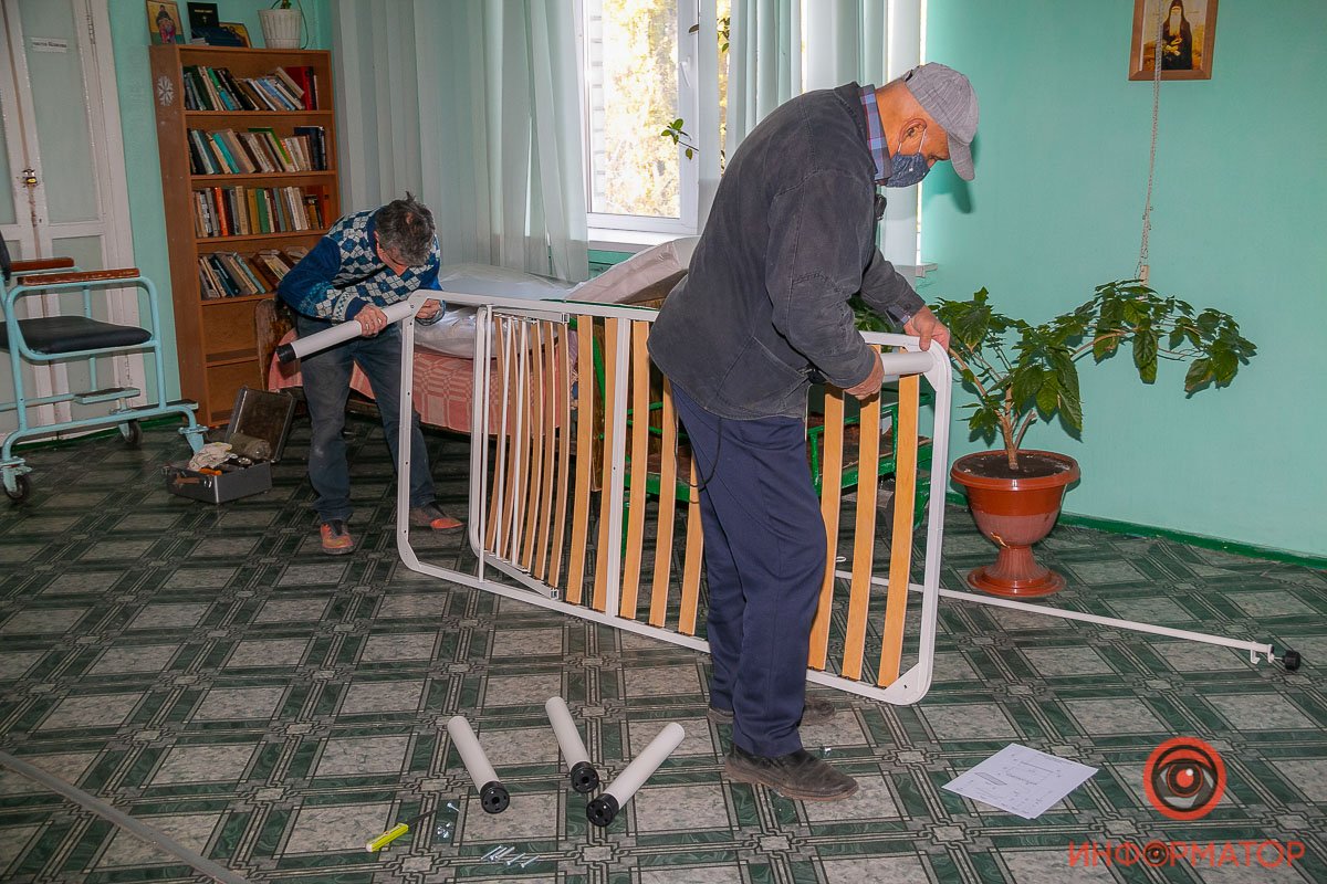 ИНТЕРПАЙП передал в больницы Днепра специализированные места для лечения пациентов с COVID-19 10