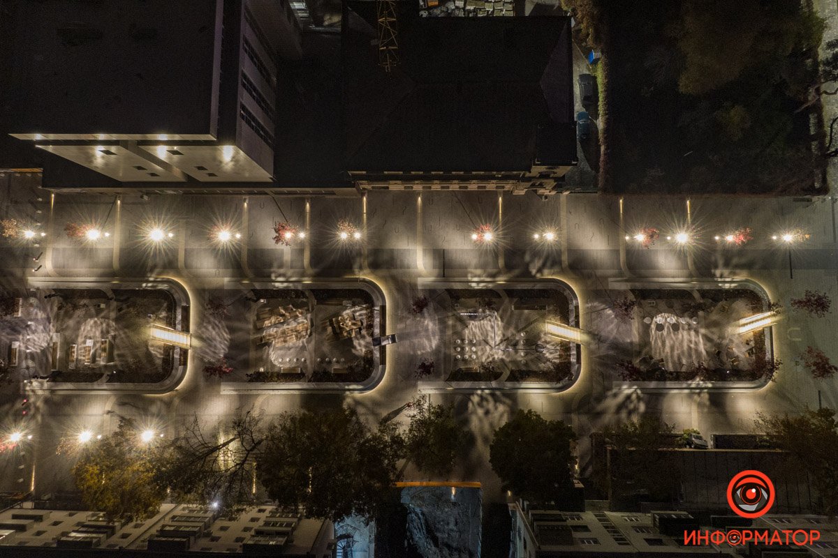 Все террасы на улице отличаются Все террасы на улице отличаются